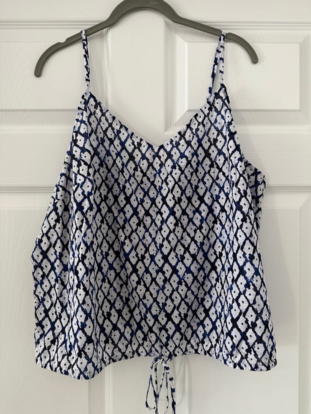 Lane Bryant Blue and White Print Spaghetti Strap Camisole